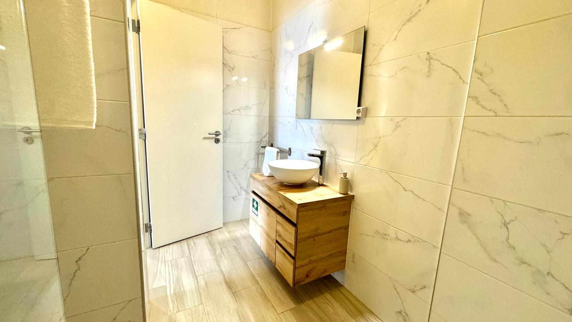 Praia Da Rocha, 5-F, Charming Apartment With Air Conditioning - Patio Da Rocha By Ig Portimão Extérieur photo